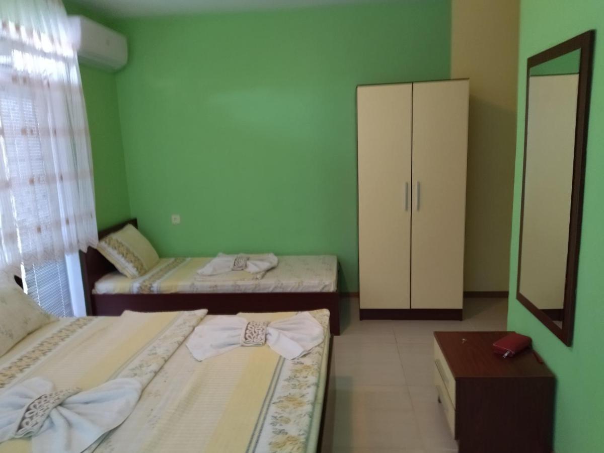 Фамилна Къща Джоко Hotel Kiten  Bagian luar foto